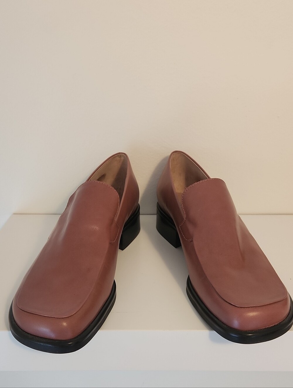 Franco Sarto Flex Mauve Leather Slip-On Loafers - 10.5 Narrow